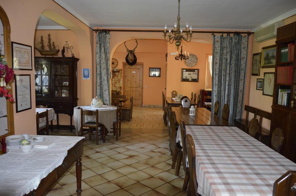 Agriturismo Valle Verde アルタムラ エクステリア 写真